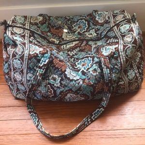 Vera Bradley large duffel